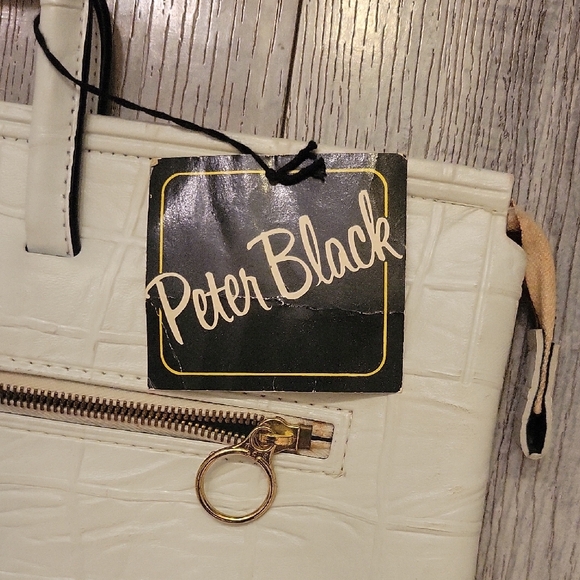 White Croc-Embossed Tote Bag Made In England NWT - Picture 2 of 9